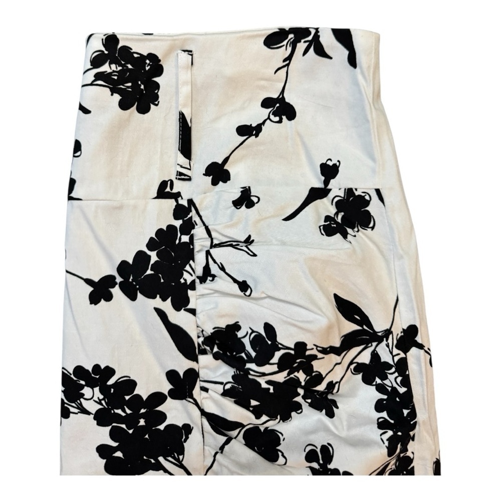 Floral Black and White Midi Skirt - Picture 5 of 5